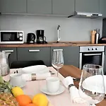 Aci Marina Rab Apartamento