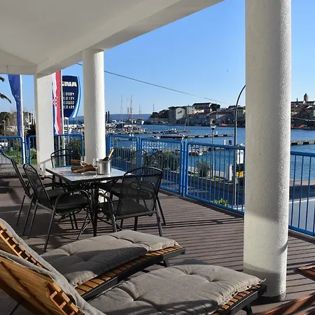 Aci Marina Rab Apartamento Banjol