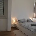 Apartment Aci Marina Rab